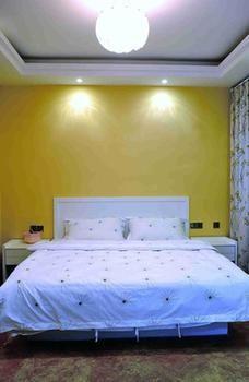 Yiguangnian Fashion Hotel 펑황 외부 사진